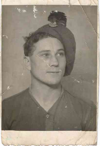 Images/grandad photos00120001.jpg